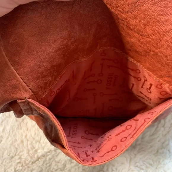 🧡 Fossil Purse w Crossbody Strap - Picture 7 of 7